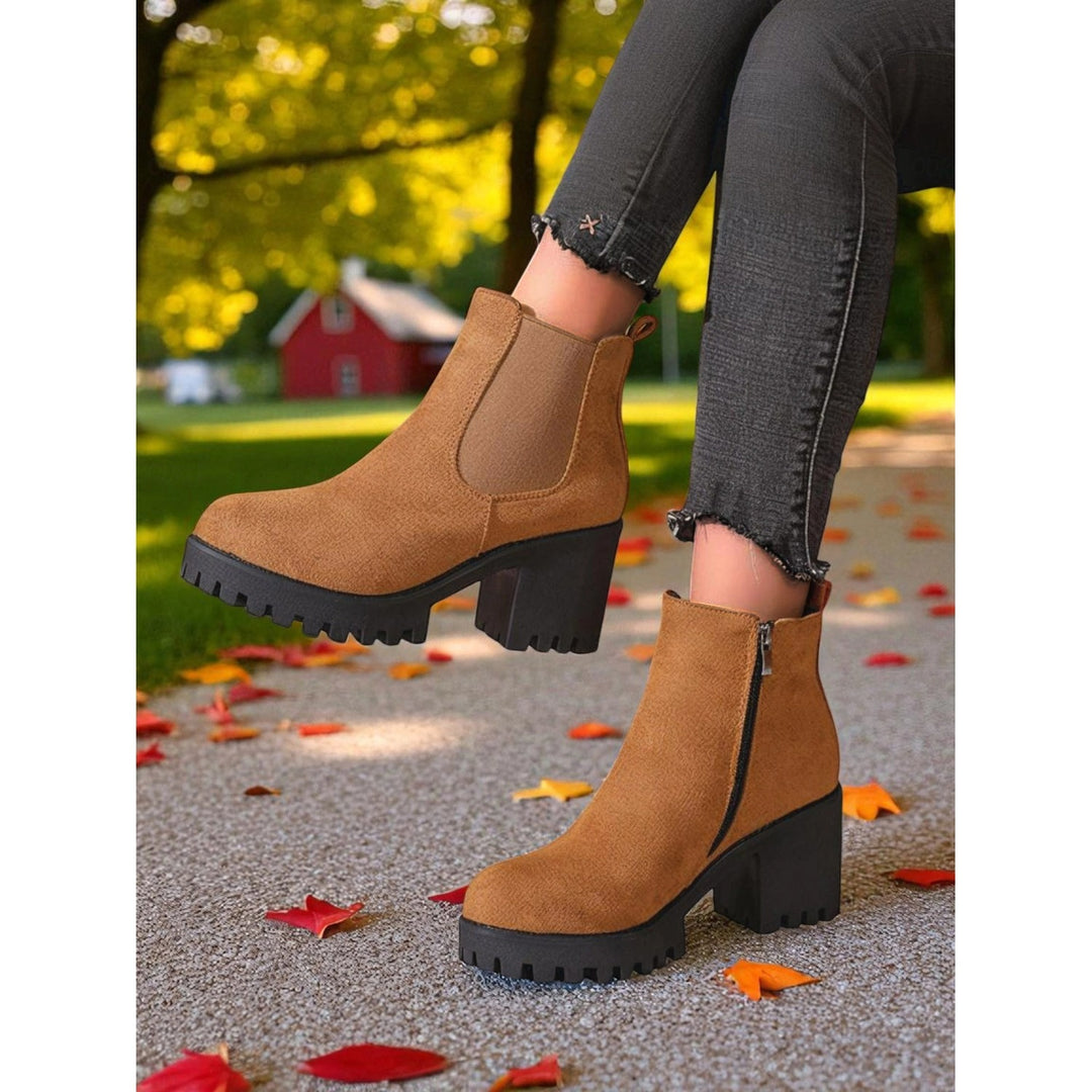 Women's Chelsea Ankle Boots with Block Heel & Platform | Side Zip