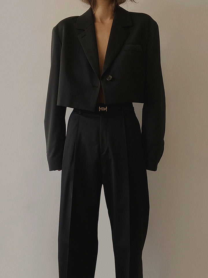 Women's Cropped Blazer with Notched Lapel & Button | Minimalist