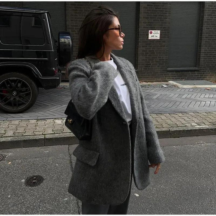 Women's Oversized Blazer with Flap Pockets | Notched Lapel