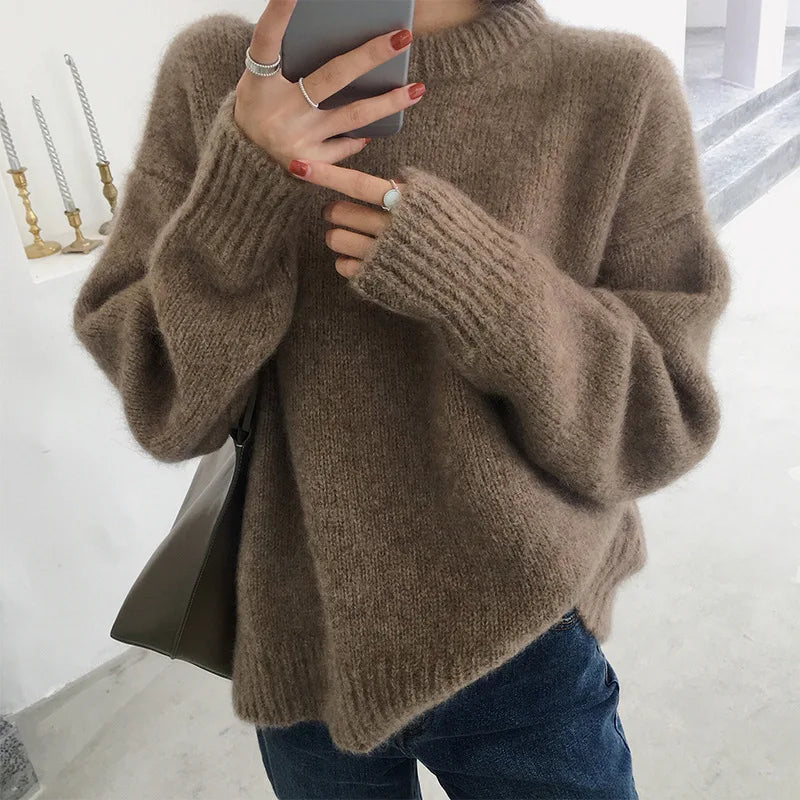 Women's Oversized Fluffy Knit Jumper with Crew Neck | Balloon Sleeves