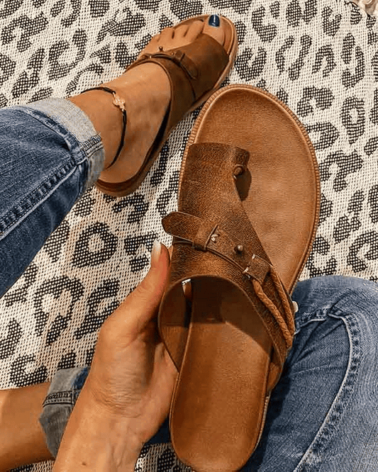 Women’s Sandals Toe Loop | Flat