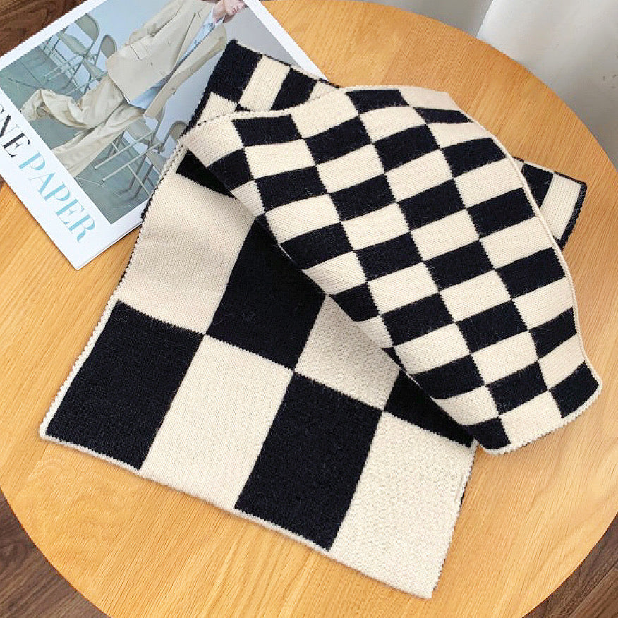 Women's Scarf with Checkerboard Print & Knit Finish | Winter