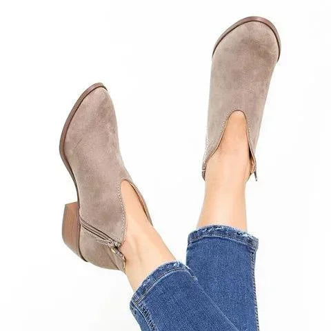 Women's Ankle Boots with V-Cut & Block Heel | Pointed Toe