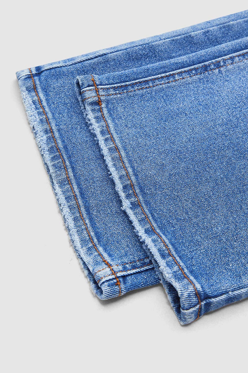 Women's Baggy Jeans with Low Rise & Faded Wash | Wide Leg