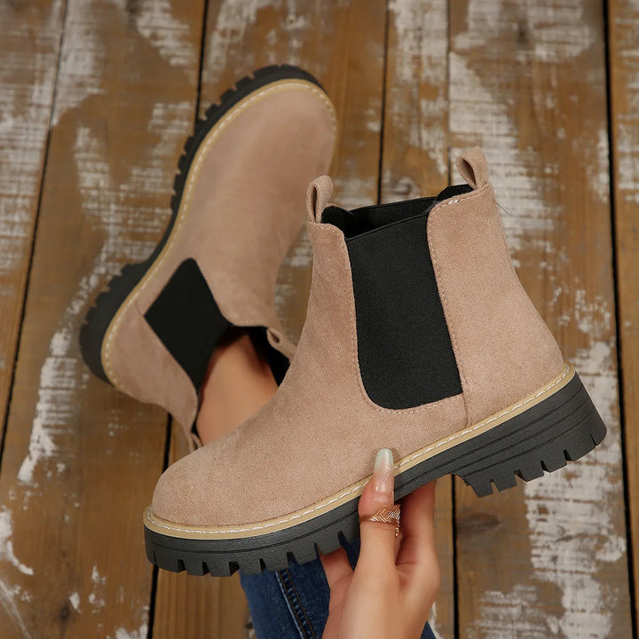 Women's Chelsea Boots with Elastic Side Panel & Lug Sole | Platform