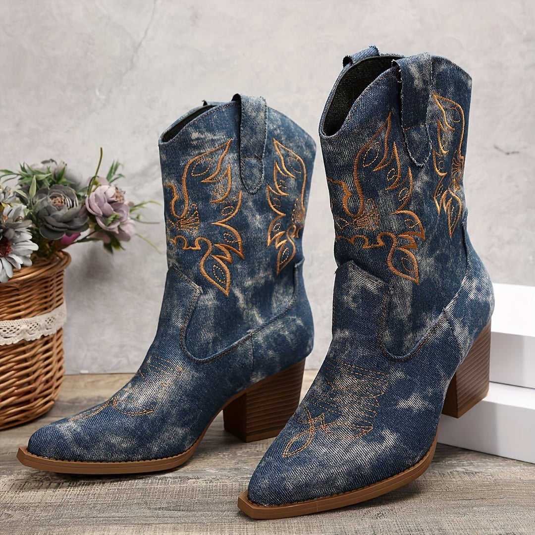 Women’s Cowgirl Boots with Embroidery & Washed Look | Block Heel