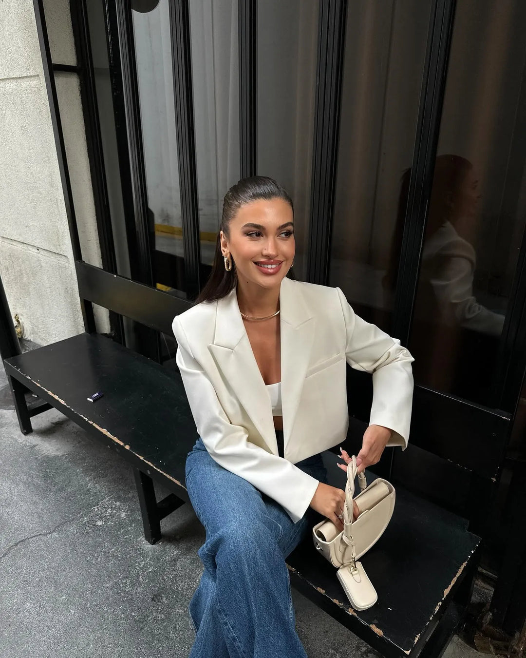 Women's Cropped Blazer with Notched Lapel & Welt Pocket | Open