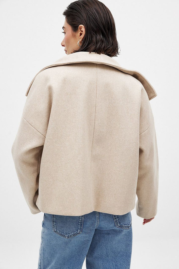 Women's Cropped Trench Coat with Wide Lapel & Double Breasted | Oversized