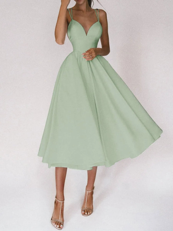 Women's Graduation Dress Sweetheart Neck | Full Skirt Midi