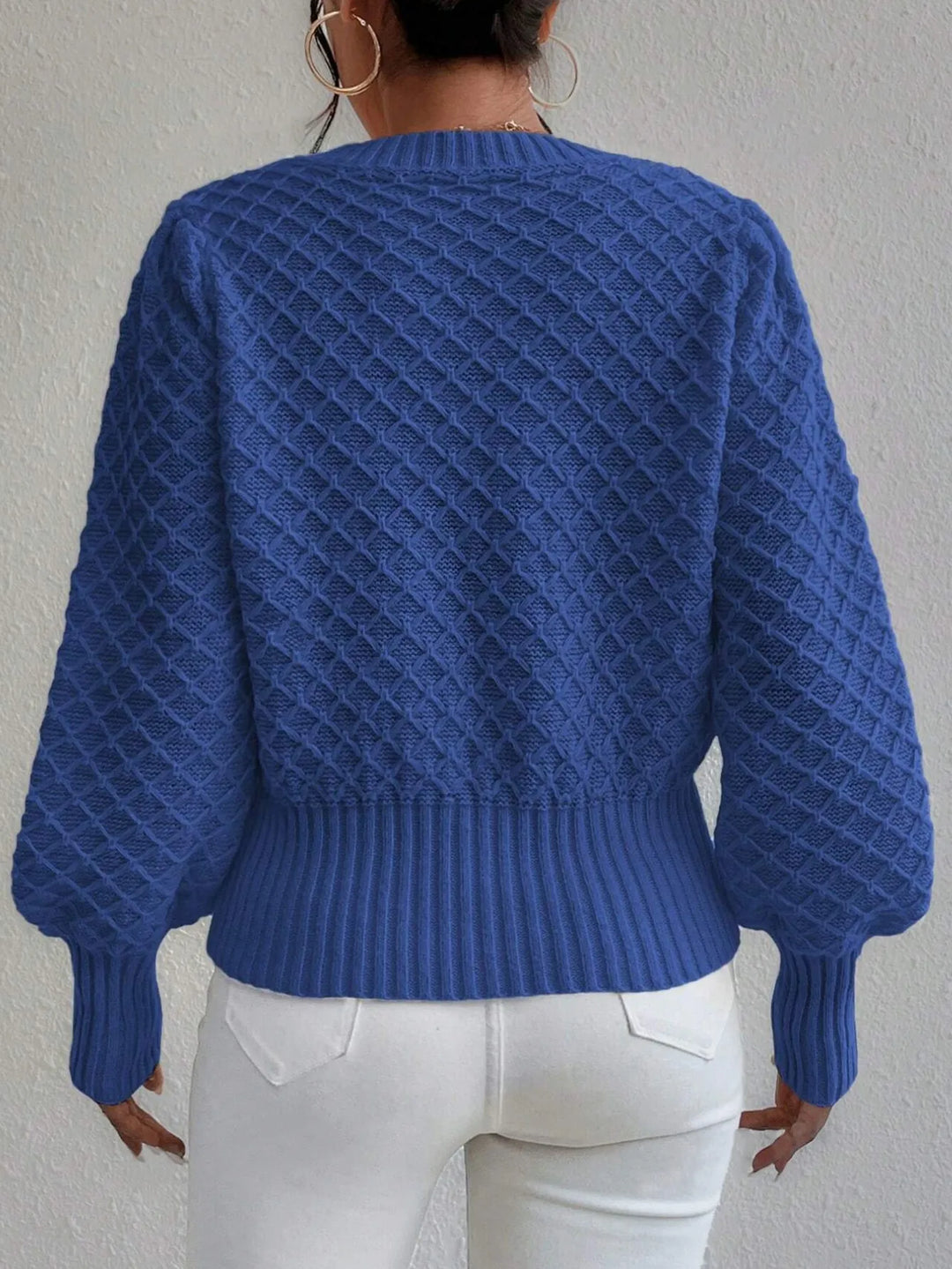 Women's Knitted Jumper with Diamond Pattern & Crew Neck | Pullover