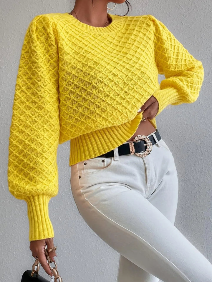 Women's Knitted Jumper with Diamond Pattern & Crew Neck | Pullover