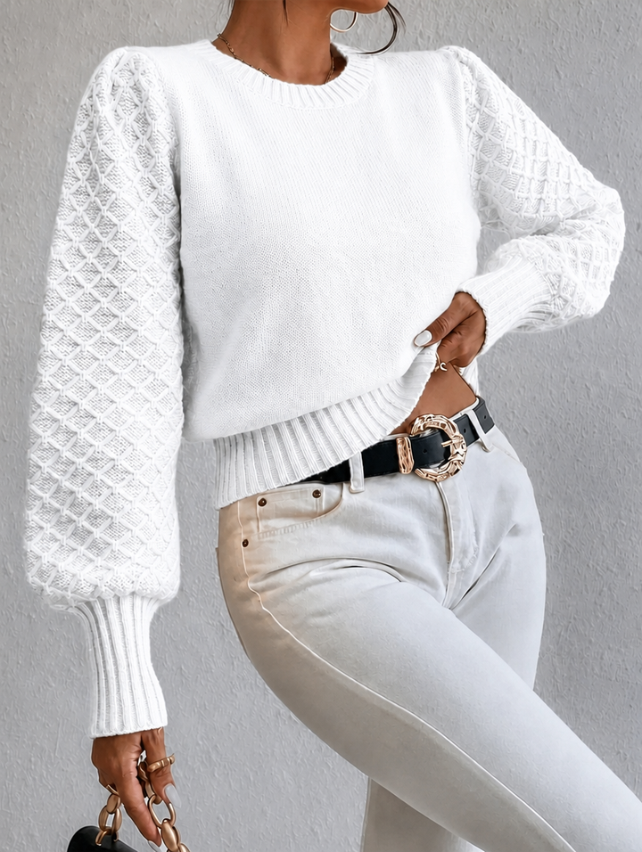 Women's Knitted Jumper with Diamond Pattern & Crew Neck | Pullover