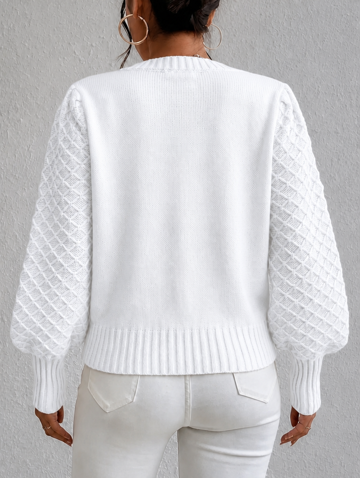 Women's Knitted Jumper with Diamond Pattern & Crew Neck | Pullover