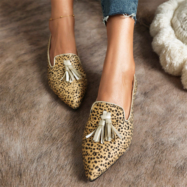 Women's Loafers with Tassel & Pointed Toe | Flats