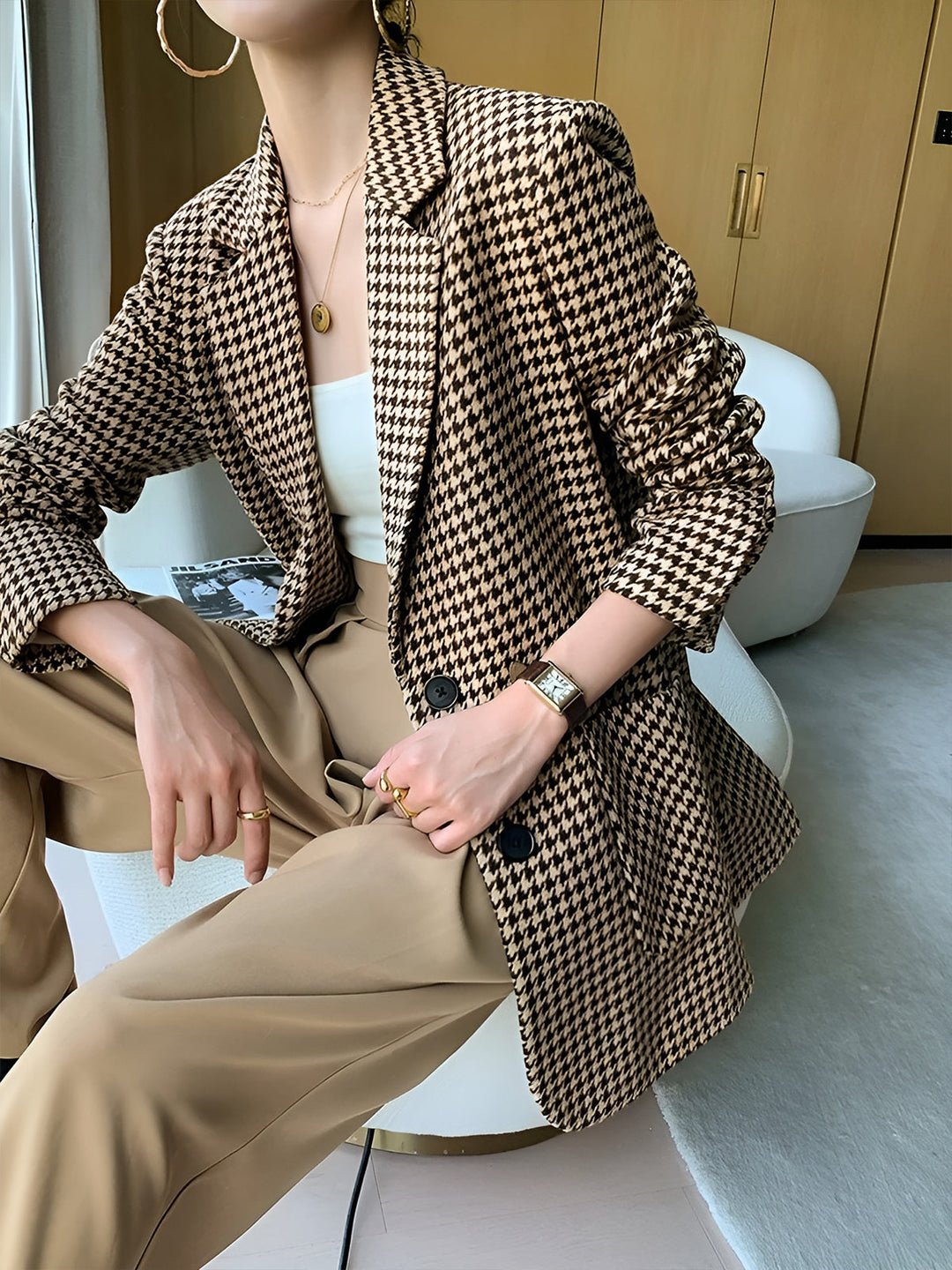 Women's Oversized Blazer with Houndstooth Pattern | Lapel Collar