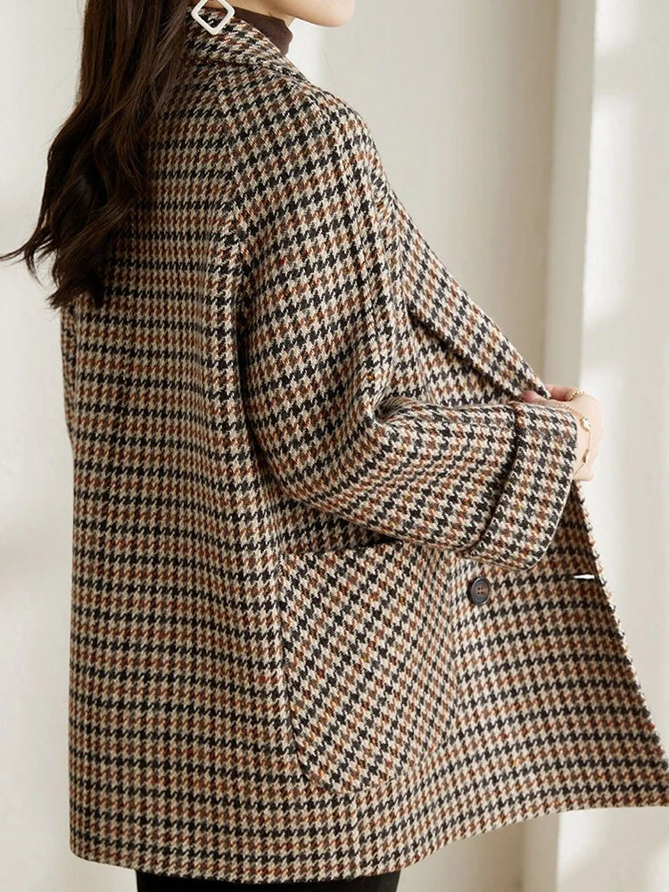 Women's Oversized Blazer with Houndstooth Print | Notched Lapel