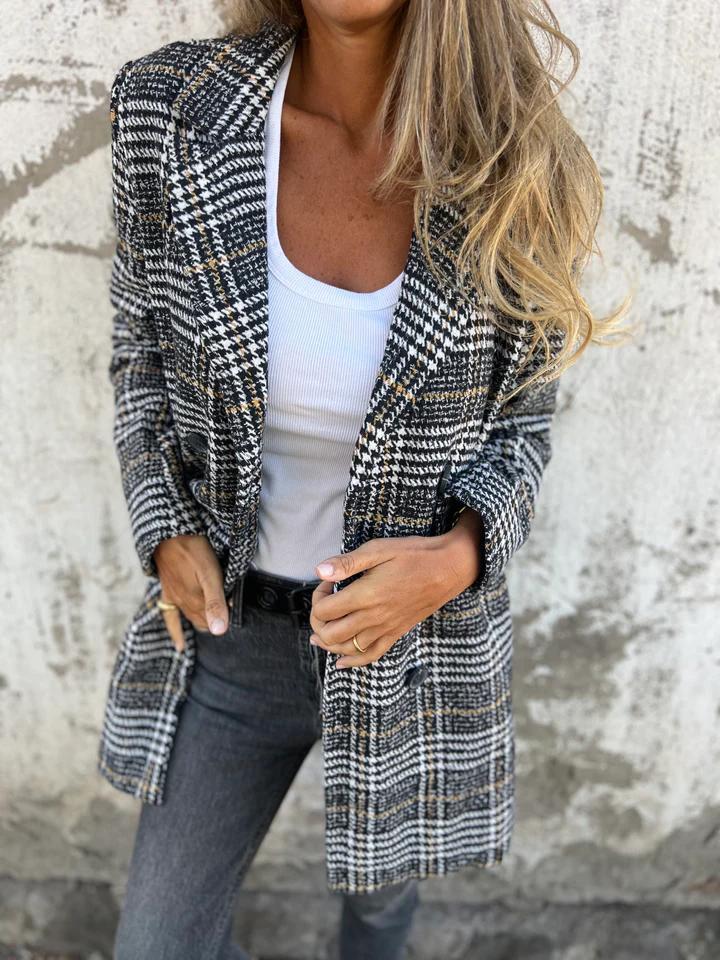 Women's Oversized Blazer with Plaid Check | Notched Lapel