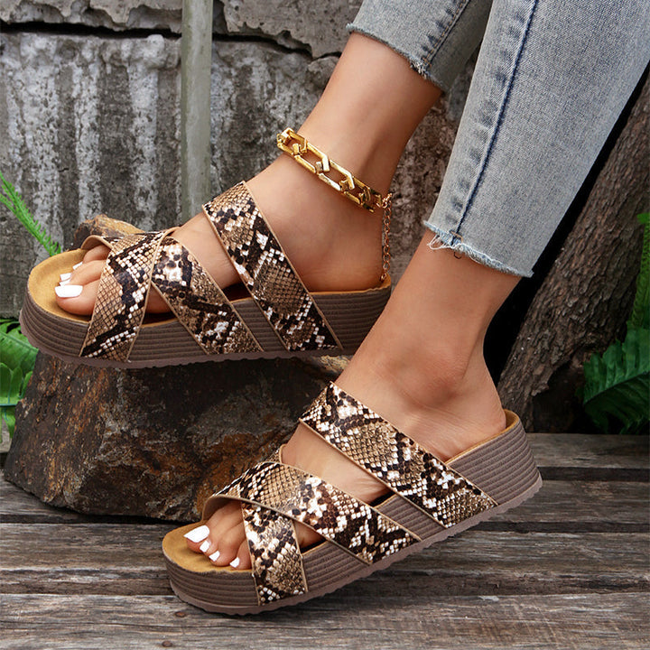 Women's Sandals Platform & Slide | Crisscross