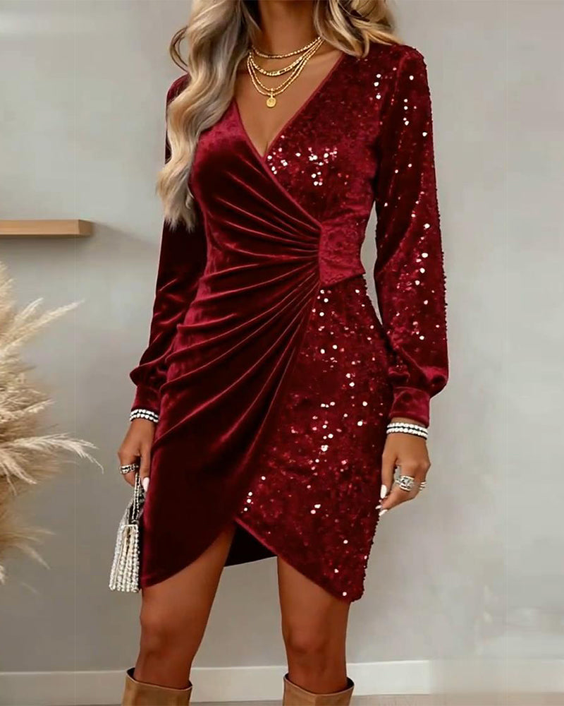 Women's Sequin Dress with V-Neck & Ruched Waist | Mini