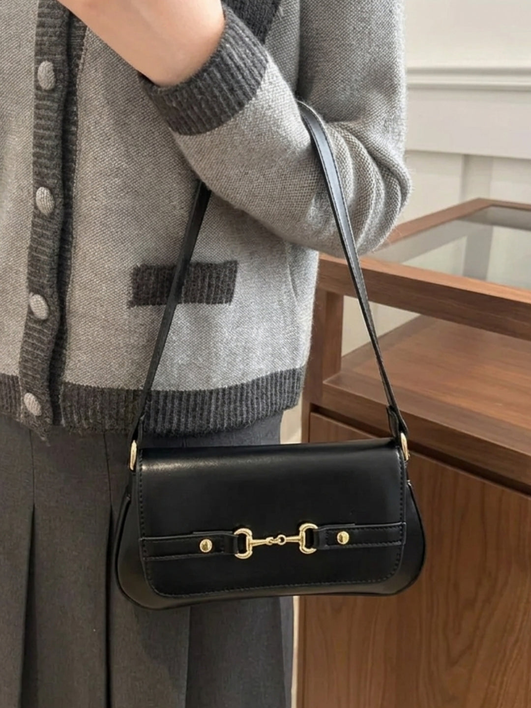 Women's Shoulder Bag with Horsebit Hardware | Baguette