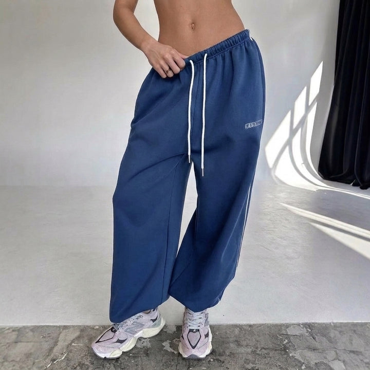 Women's Sweatpants with Baggy Fit & Side Stripe | Drawstring