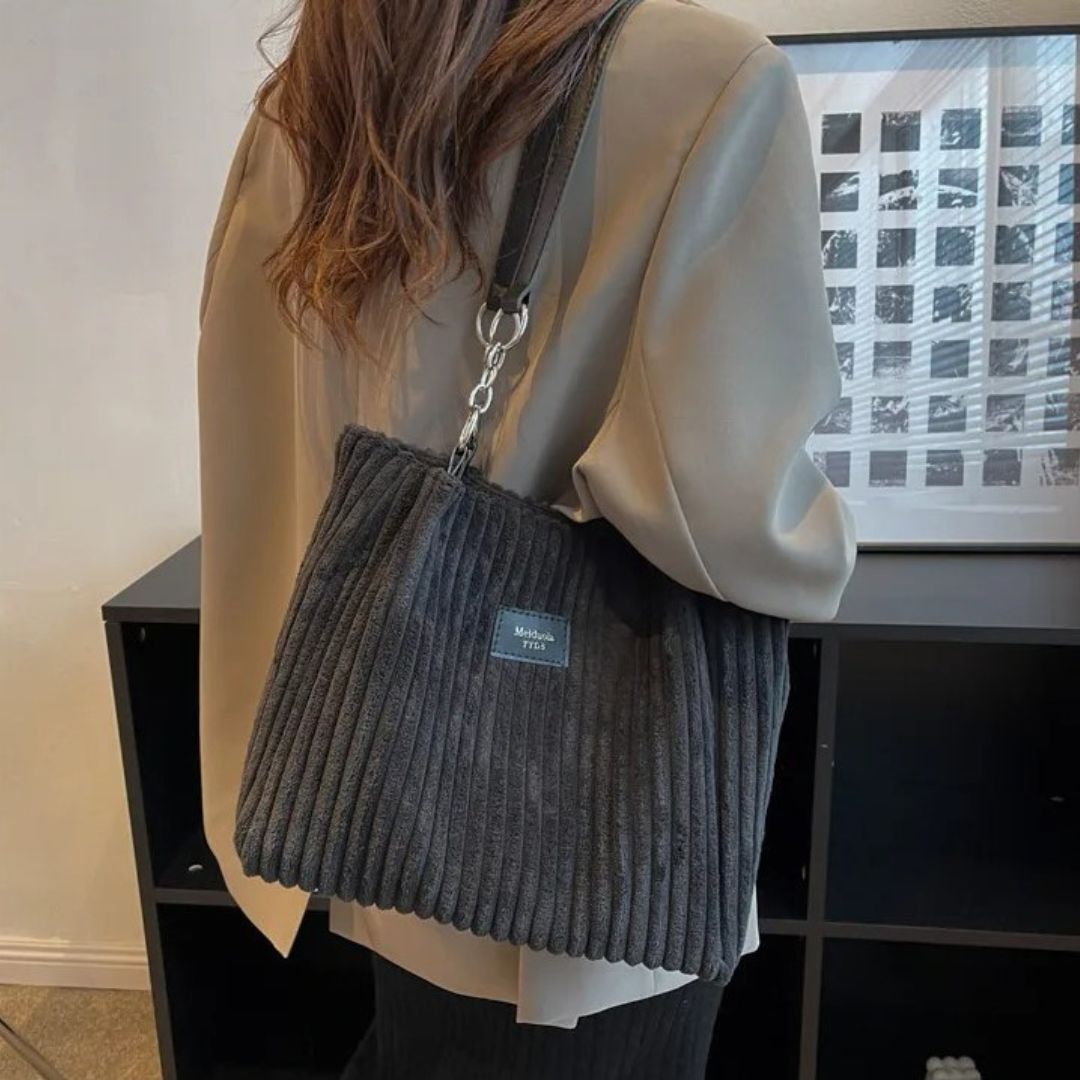 Women's Tote Bag with Chain Strap | Ribbed