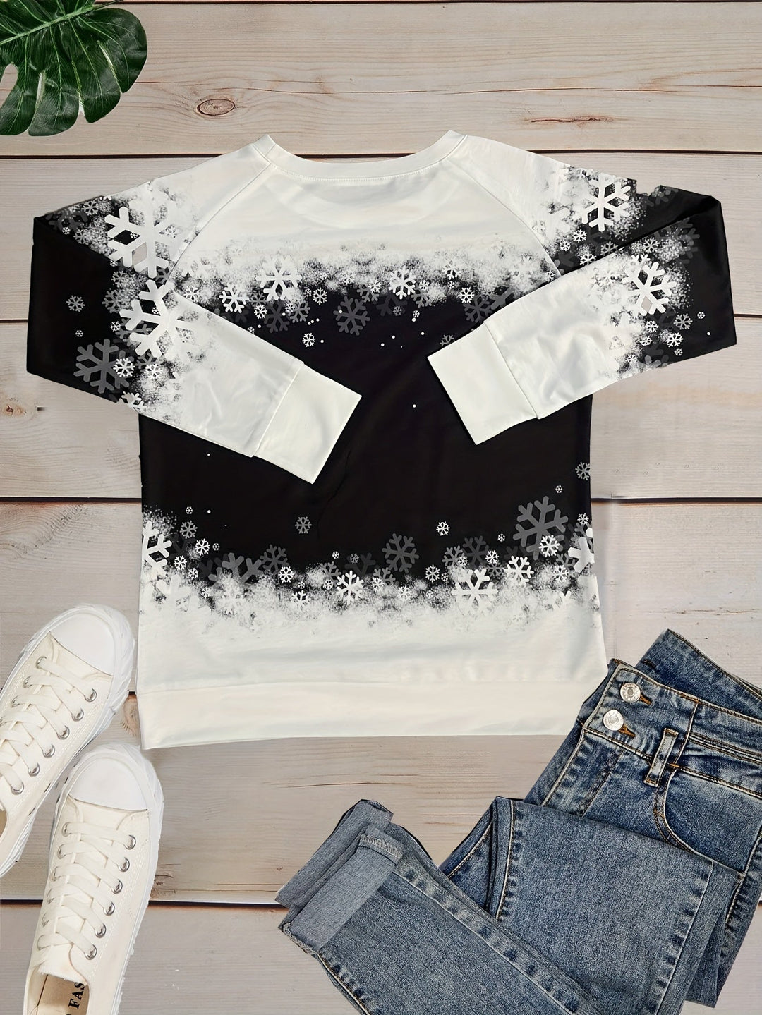 Women's Ugly Xmas Jumper with Cat Print | Crew Neck